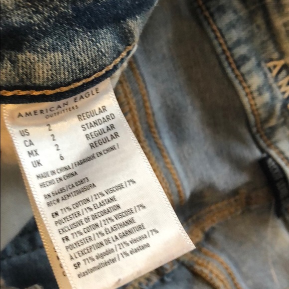 Distressed AE jeans - Picture 4 of 4